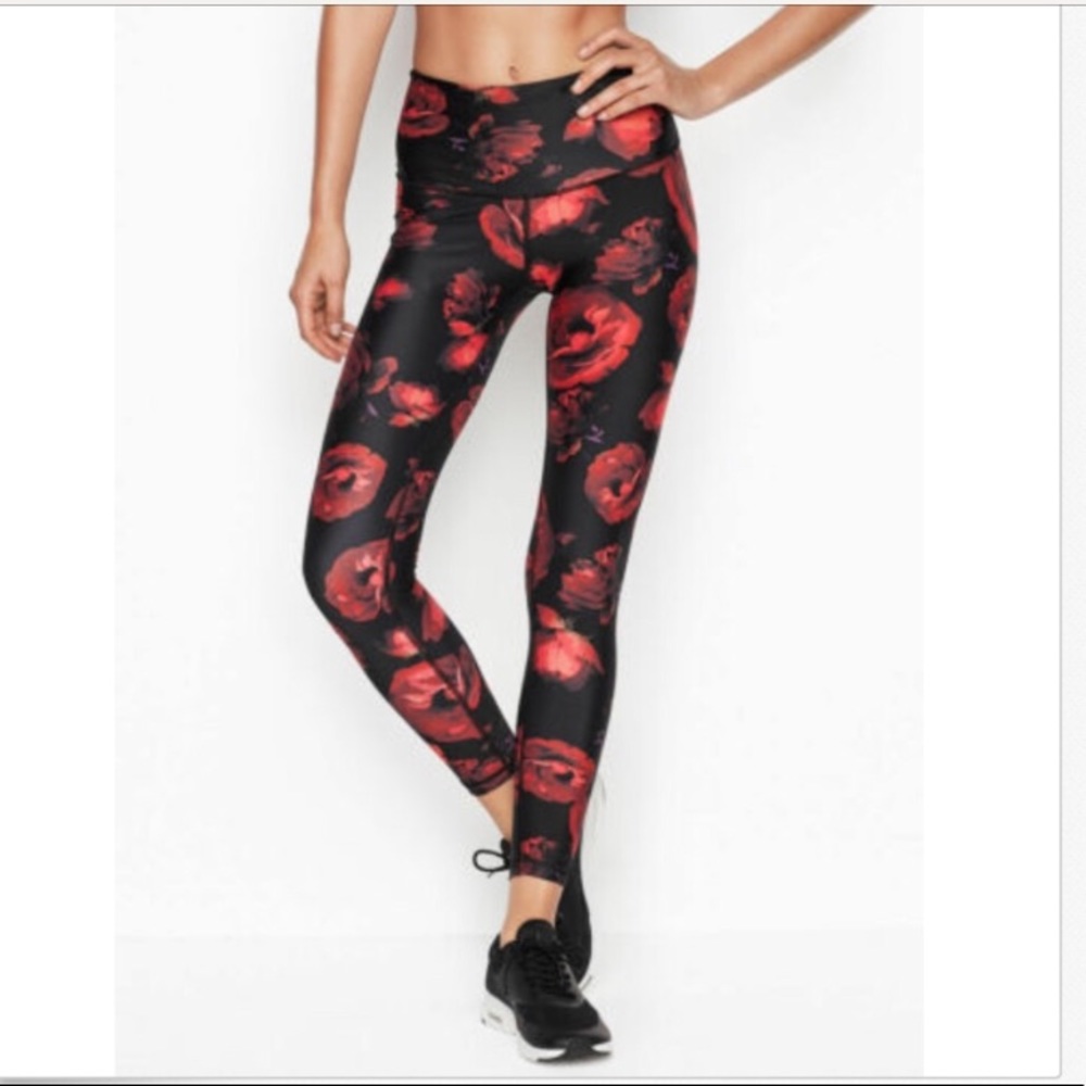NWT Victoria Sport Limited Edition Leggings